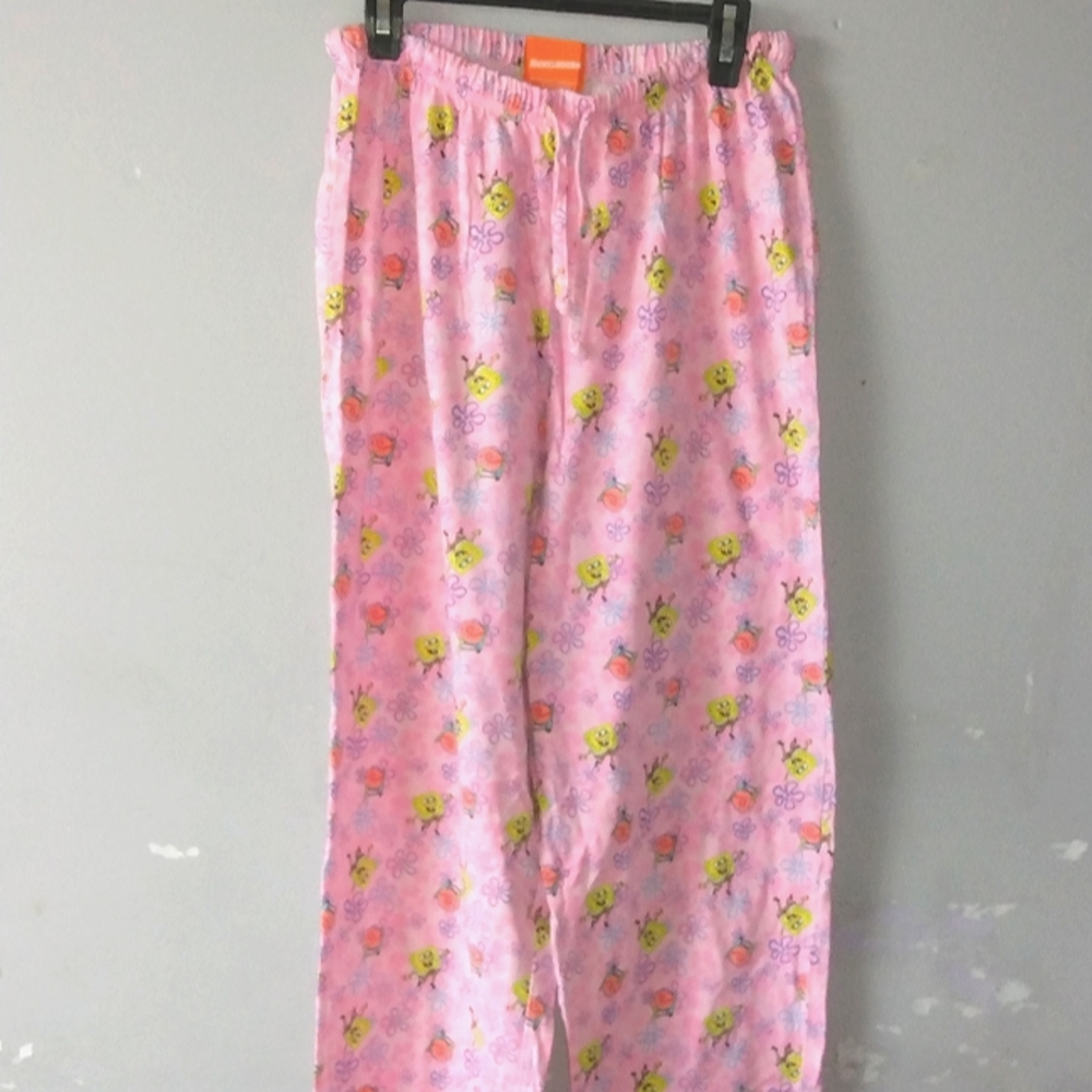 A pink SpongeBob and Gary pajama pants pink